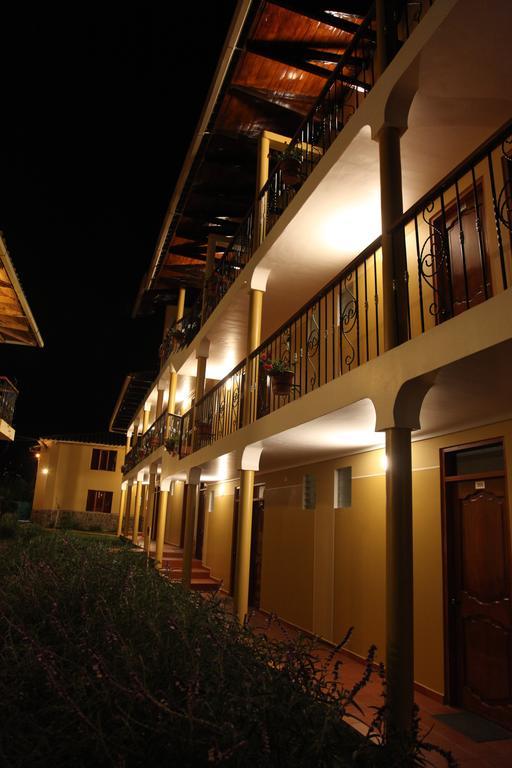 Tunupa Lodge Hotel Ollantaytambo Exterior photo